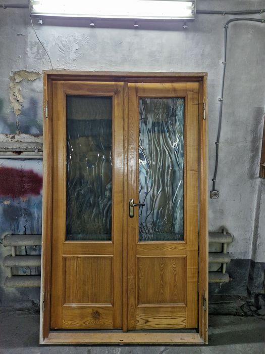 Продам межкомнатные двери