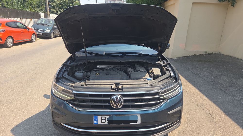 VOLKSWAGEN Tiguan 2022 — imagine 32