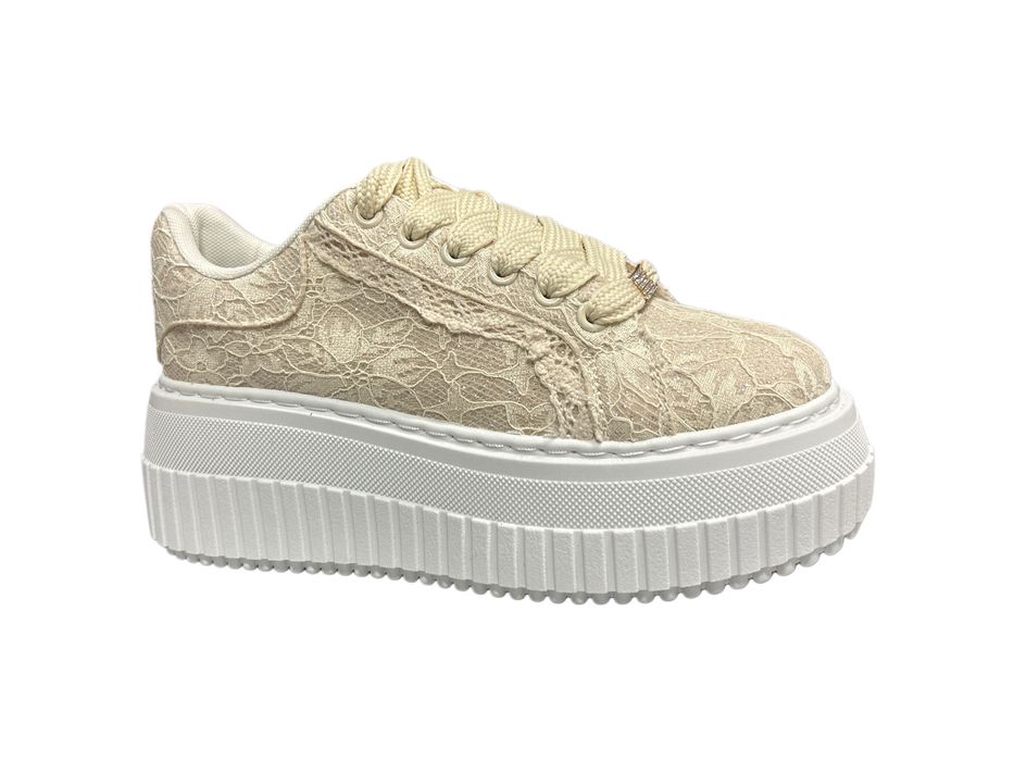 Дамски маратонки на платформа