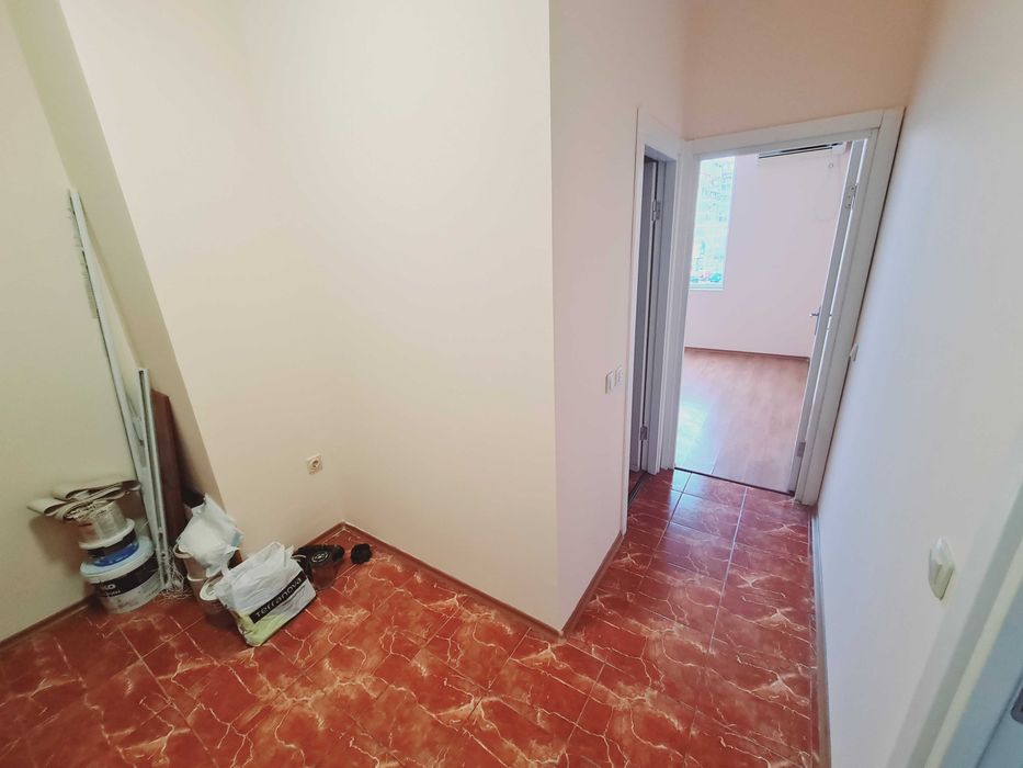 Дава се под наем Двустаен апартамент в Бургас, Славейков - 50 кв.м за 153 € - Снимка #5