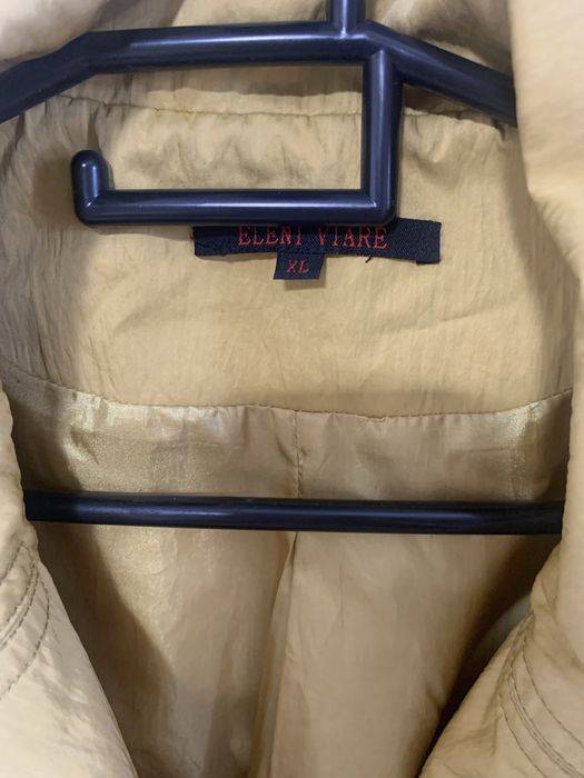 Плащ продам в отс размер 44-46