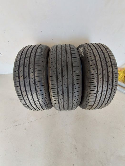 3 броя гуми Goodyear EfficientGrip Performance 2   215/55/17 летни