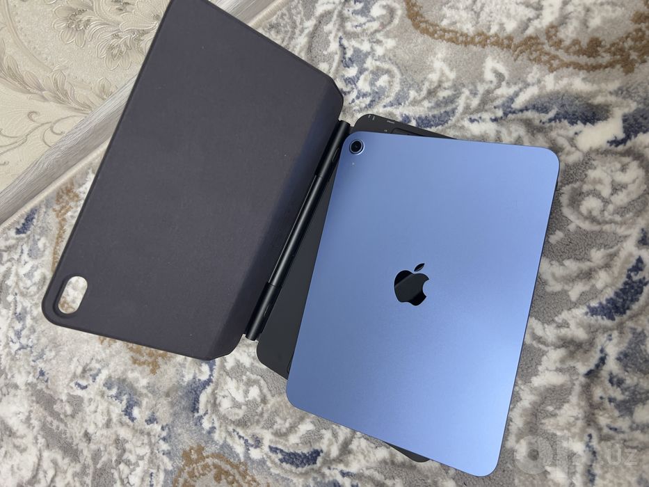 IPAD A16 128 Gb BLUE + Magic keyboard