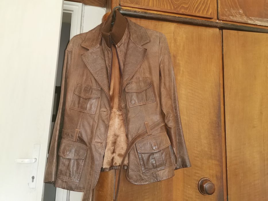 аржентинско кожено яке, с демонтираща се яка на цип, колан