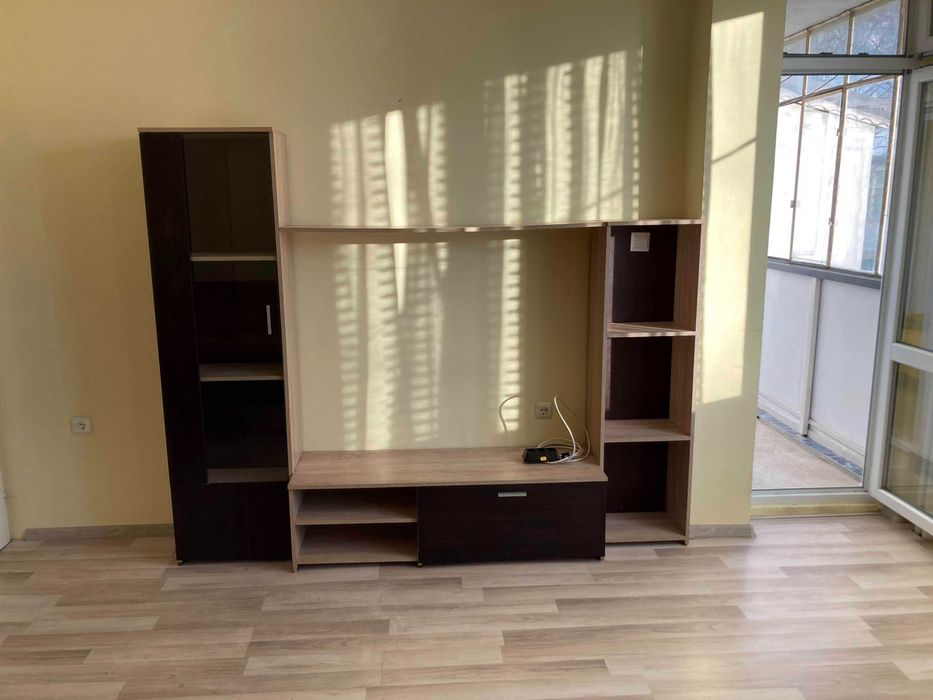 Дава се под наем Тристаен апартамент в Варна, Левски - 90 кв.м за 280.5 € - Снимка #2