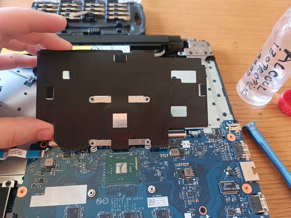 Servicii mentenanță Laptopuri & PC-uri & PlayStation