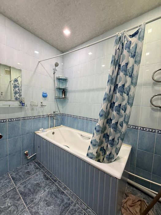 Юнусабад 8 квартал 2/4/9 
Ориентир перекресток принц