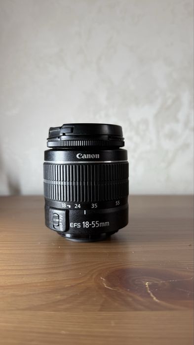 Продам камеру Canon EOS 1200D