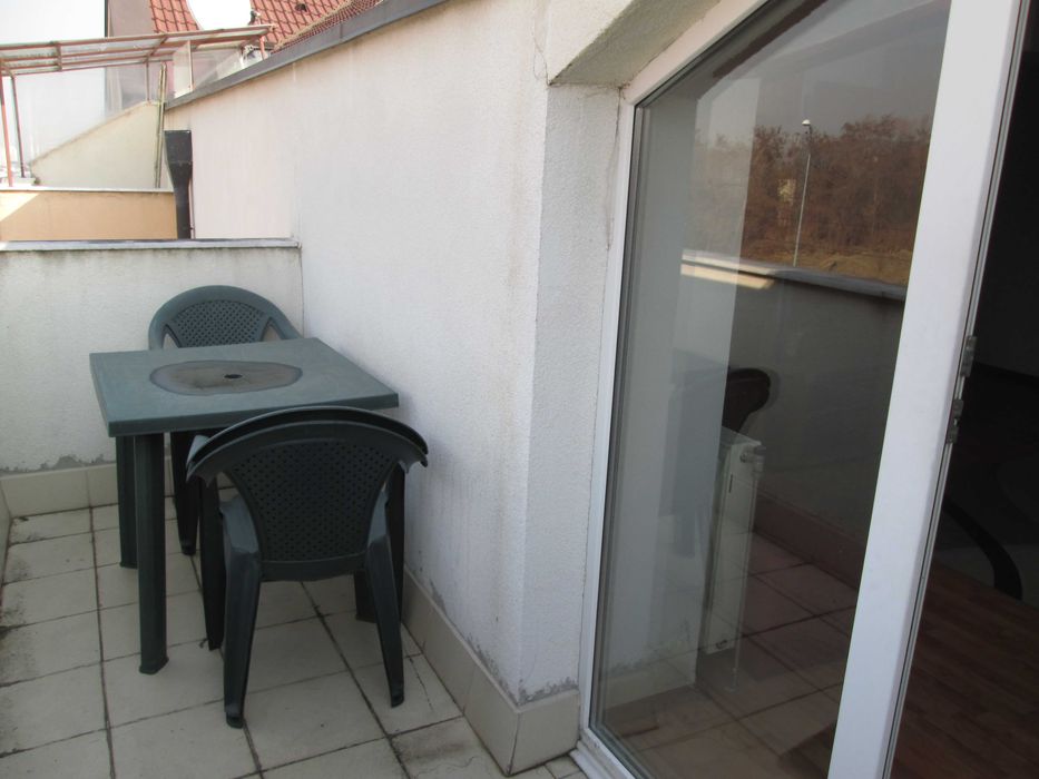 De inchirat apartament 3 camere zona Bucium