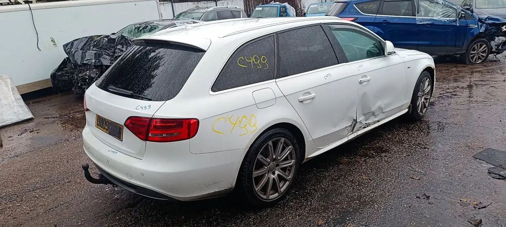 Dezmembrari / Dezmembrez Audi A4 (8K5, B8) Avant 2.0 TDI CAGA cutie viteze manuala cod culoare LY9C