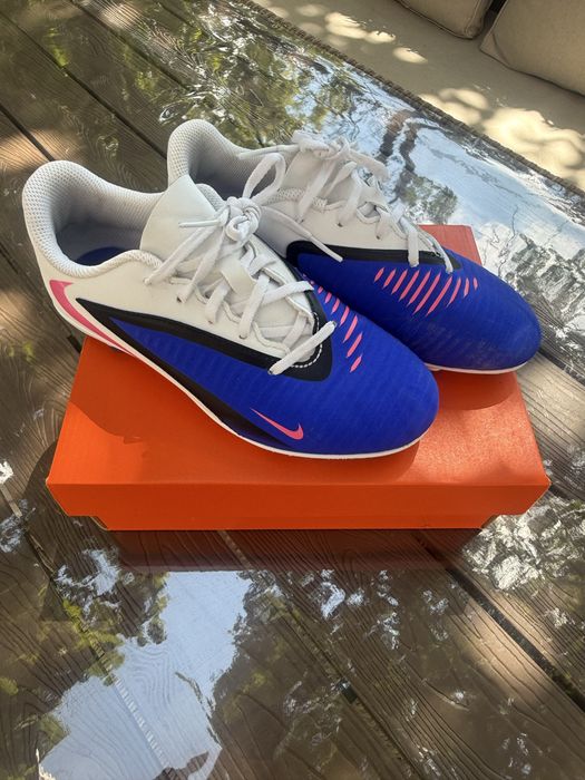 Nike Jr. Phantom 6 Academy
