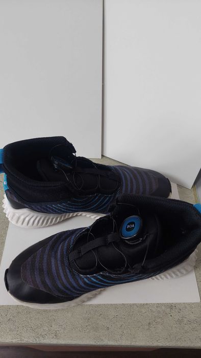 Ghete- Adidasi Adidas BOA copii marime 35