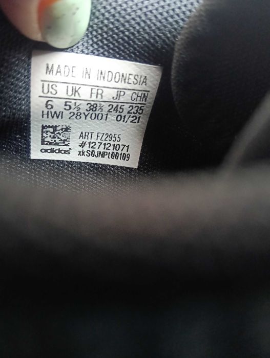 Adidas маратонки, модел Art FZ2955 , унисекс, размер 38,5