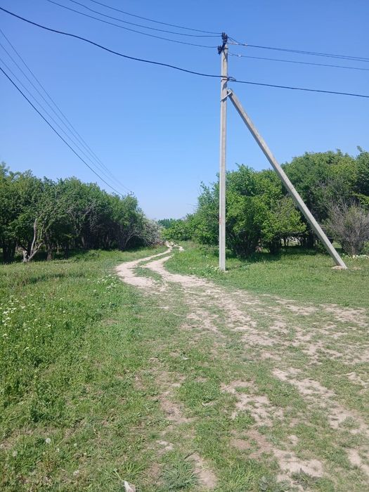 Продаются участки у подножия гор