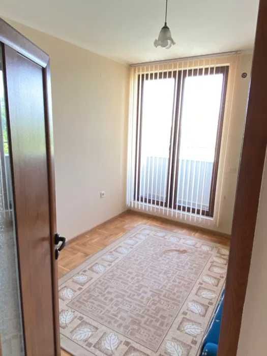 Дава се под наем Тристаен апартамент в София, Симеоново - 85 кв.м за 550 € - Снимка #1