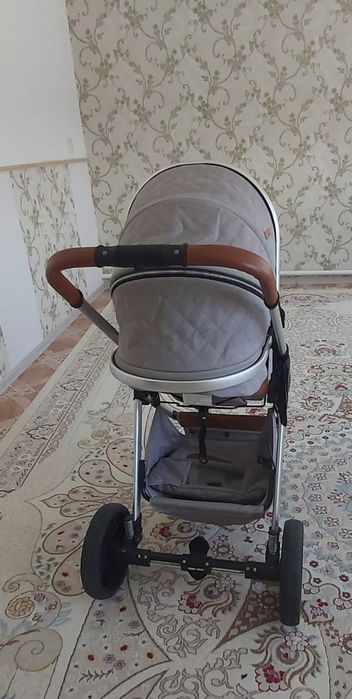 Срочно продаётся детская коляска