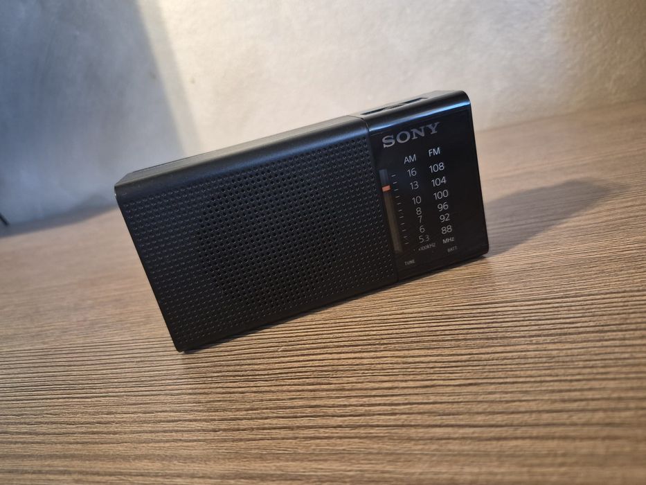 Radio portabil Sony ICF-P36 AM FM