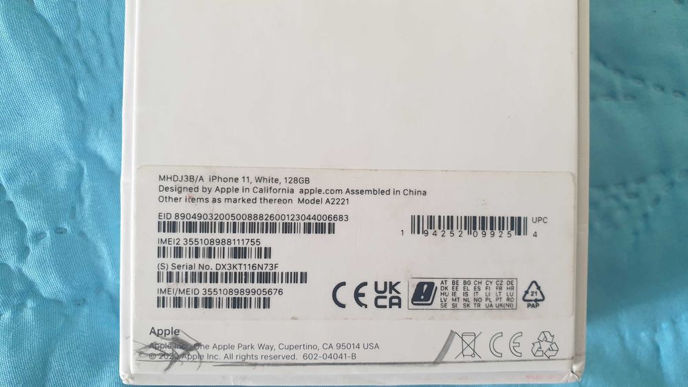 Перфектен IPhone 11 128 GB - бял цвят