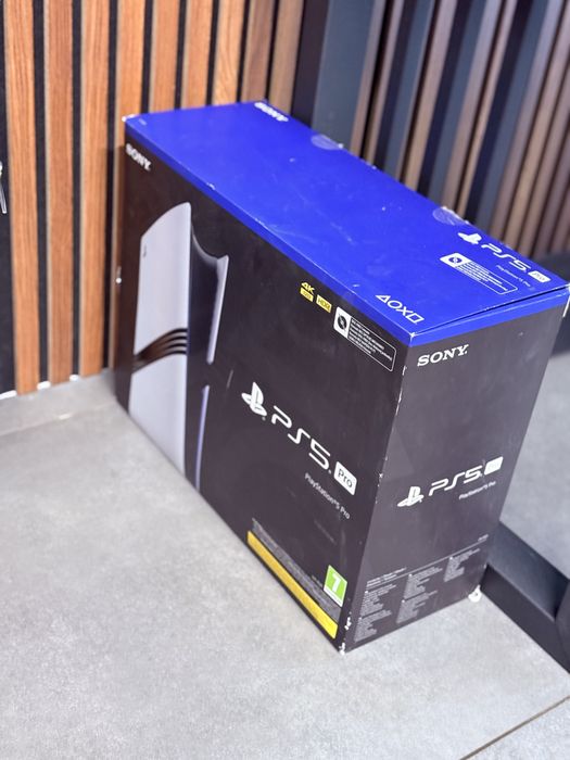 Vand / schimb Ps5 pro 2 tb cutie garantie  factura pc gaming