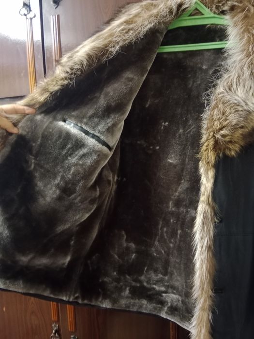 Продам  зимнию куртку