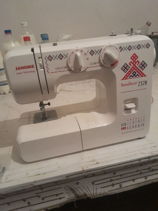 Киім тізесін машина