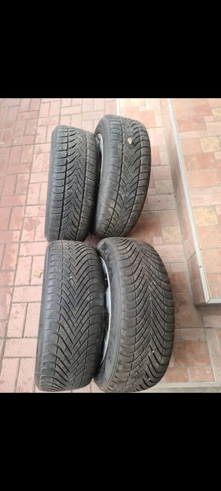 Jante R16 5x112 cu anvelope iarna 205/55R16