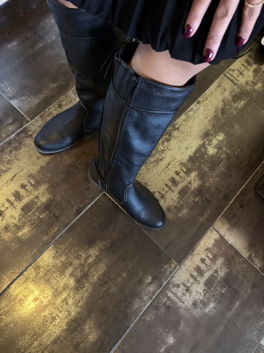 TWINSET,ботуши Mustang 39ти номер