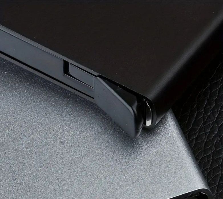 Karta holdr narhi 40ming