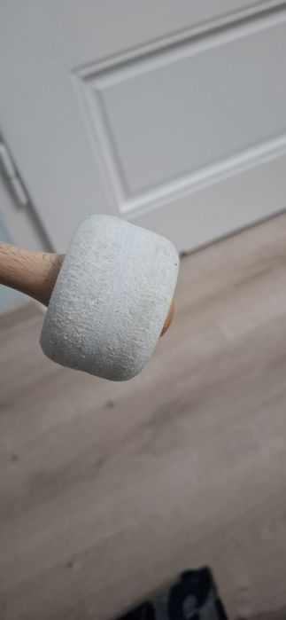 Instrument muzical Thomann ( Toba) si Cinele