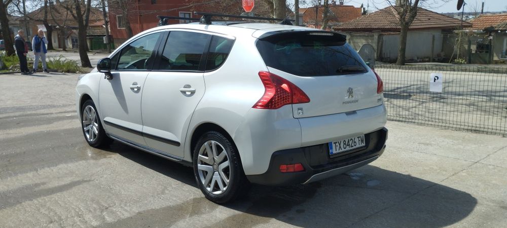 Пежо 3008 2.0 HDI Hybrid 4, 4x4
