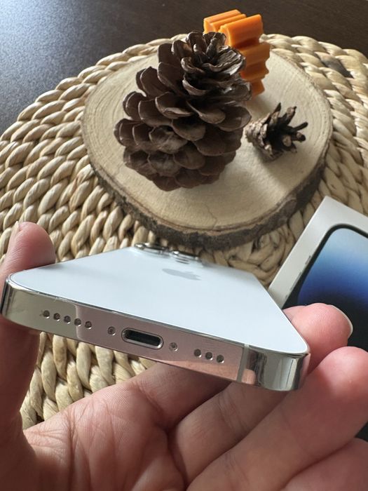 iPhone 14 pro /256GB/батерия 77%