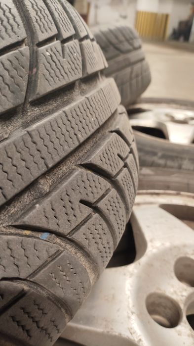 Джанти 15"  5х100 с гуми - Toyo Snowprox 195 /65/r15