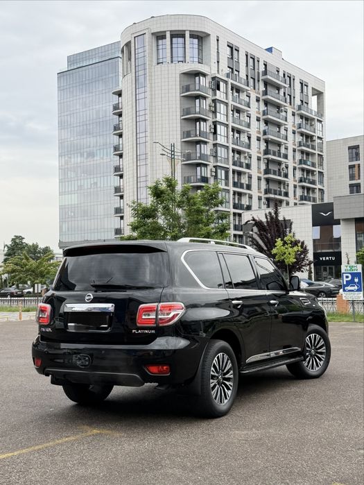 Nissan Patrol 2019 Platinum Flagman Qora