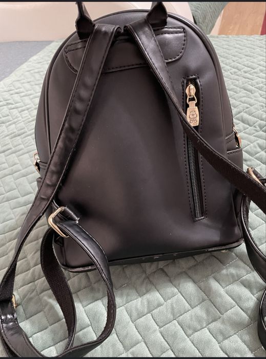 Продам рюкзак для девочки