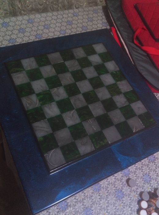 Шахматы нарды из эпоксидной смолы