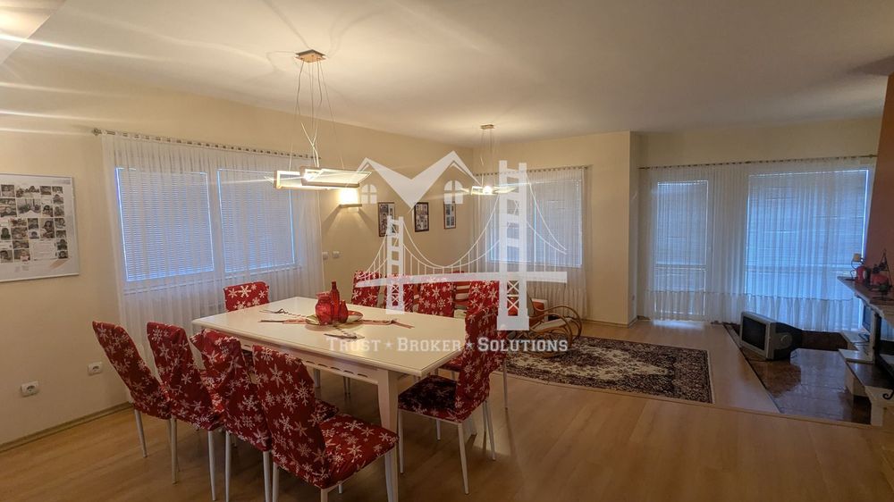 Продава се Къща в Банкя - 480 кв.м за 1667 €/кв.м - Снимка #1