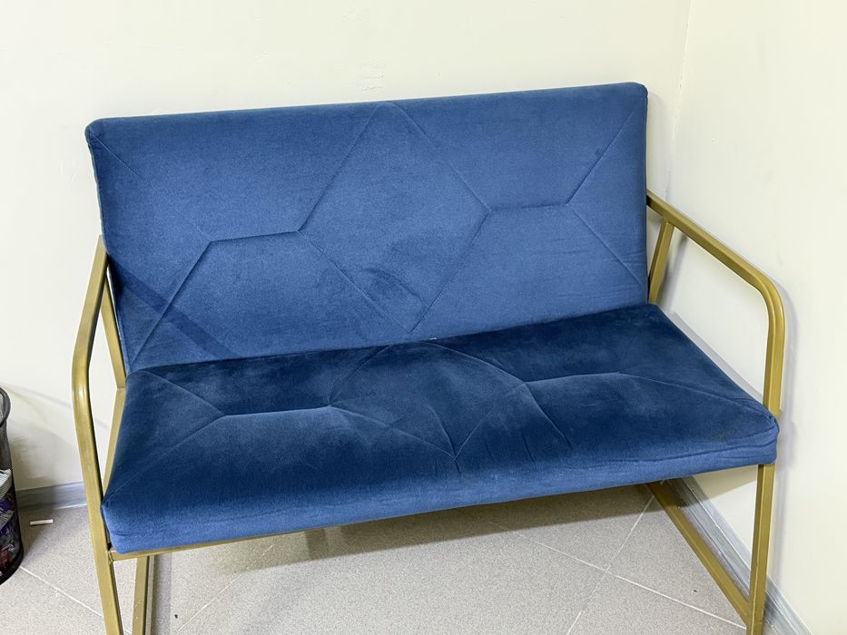 Диван в хорошем состоянии