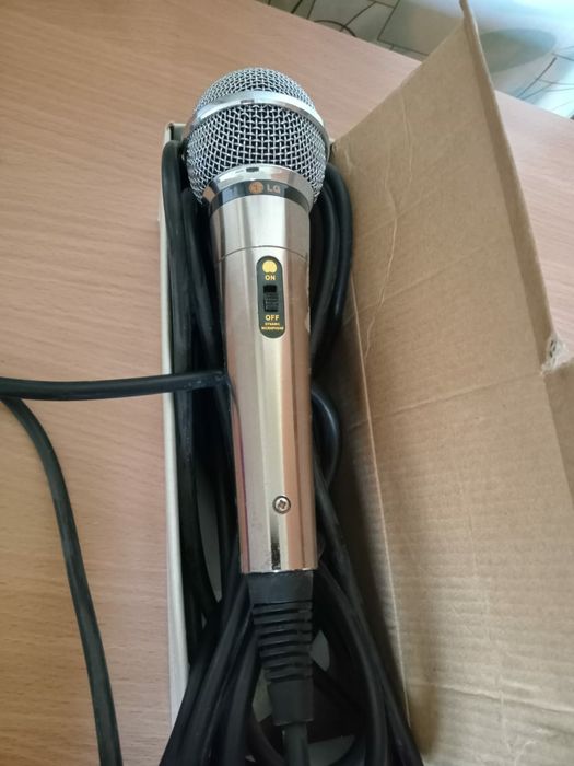 Продам караоке марки LG