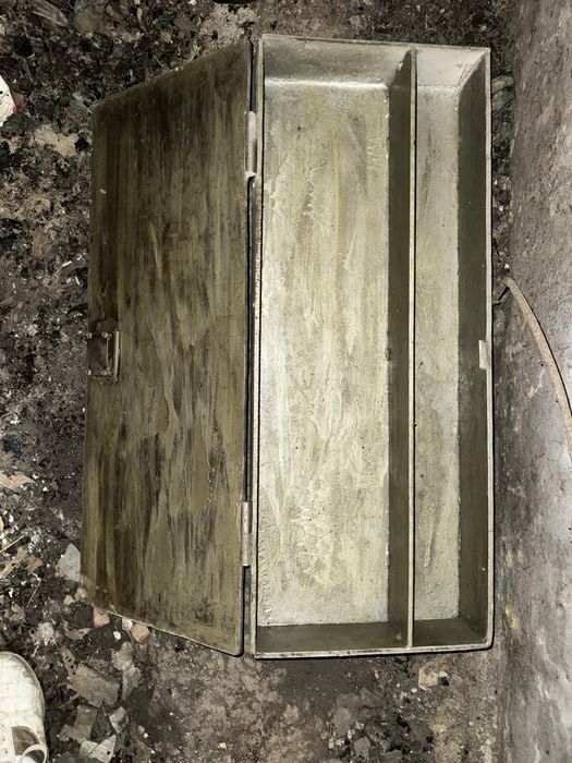 Масивна метална каса