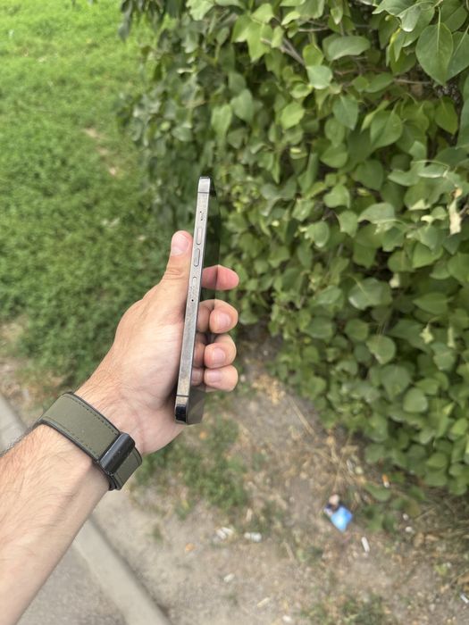 Продам телефон Айфон 13 Pro Max 256Gb