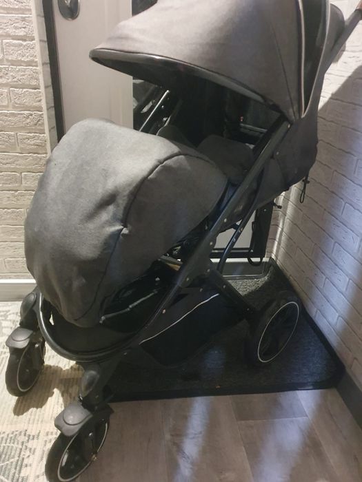 Продам коляску состаяние отличный