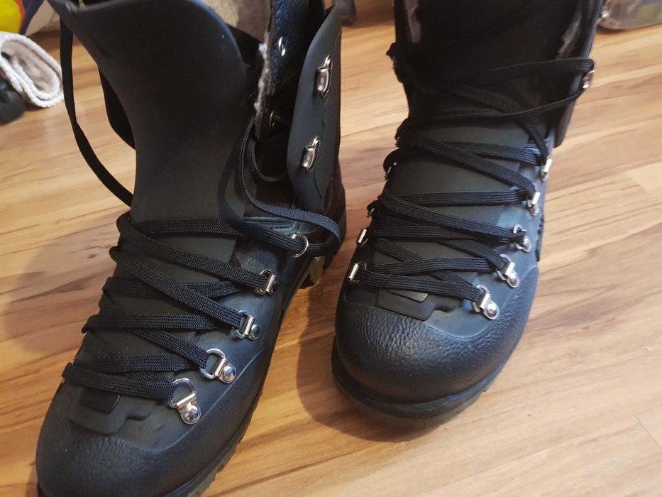 Зимни туристически обувки Raichle 42 номер