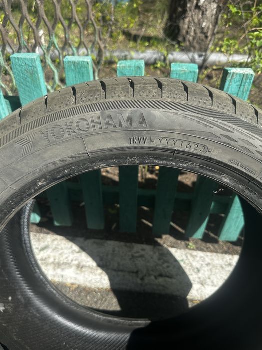 Продам шины Йокохама 18е