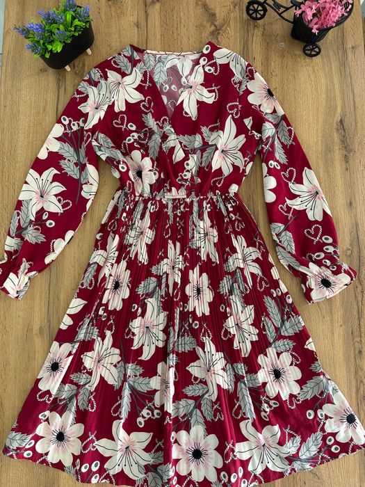 Платье новые дешево