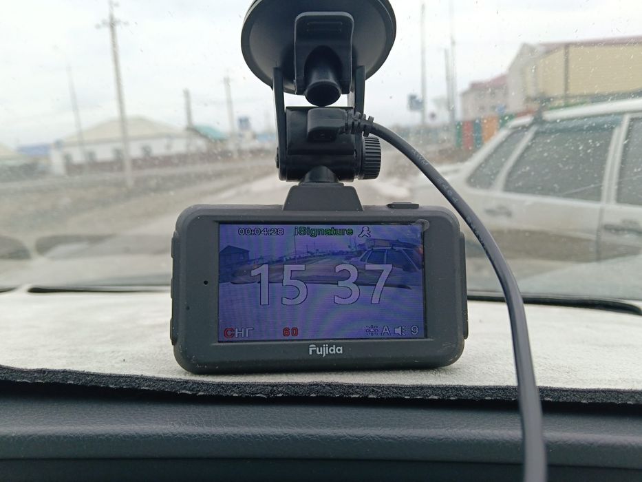 Видео регистратор в идеальном рабочем состоянии