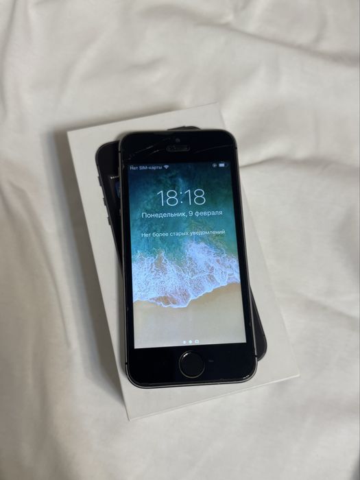 iPhone 5s в идеале, с коробкой!