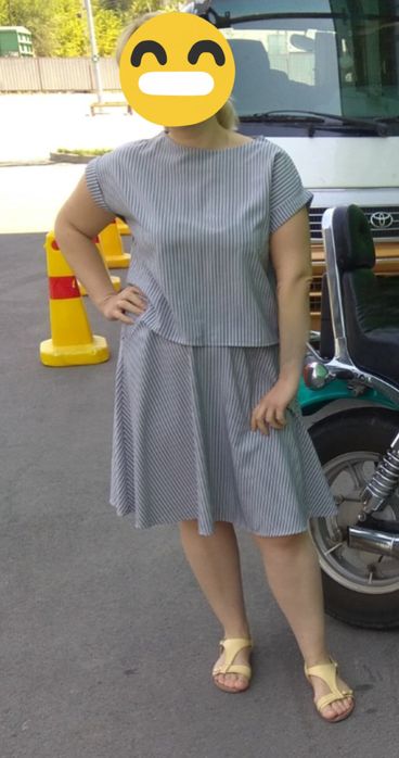 Продам серый костюм тройка