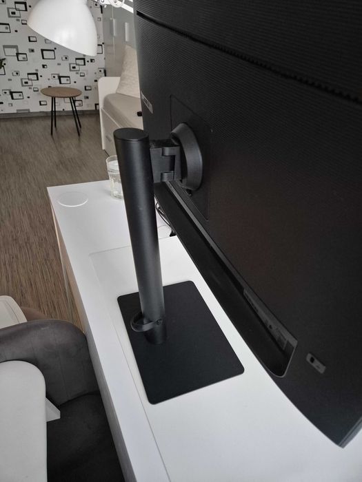 Monitor LED IPS Samsung 27", ViewFinity S6, WQHD, DisplayPort,FreeSync