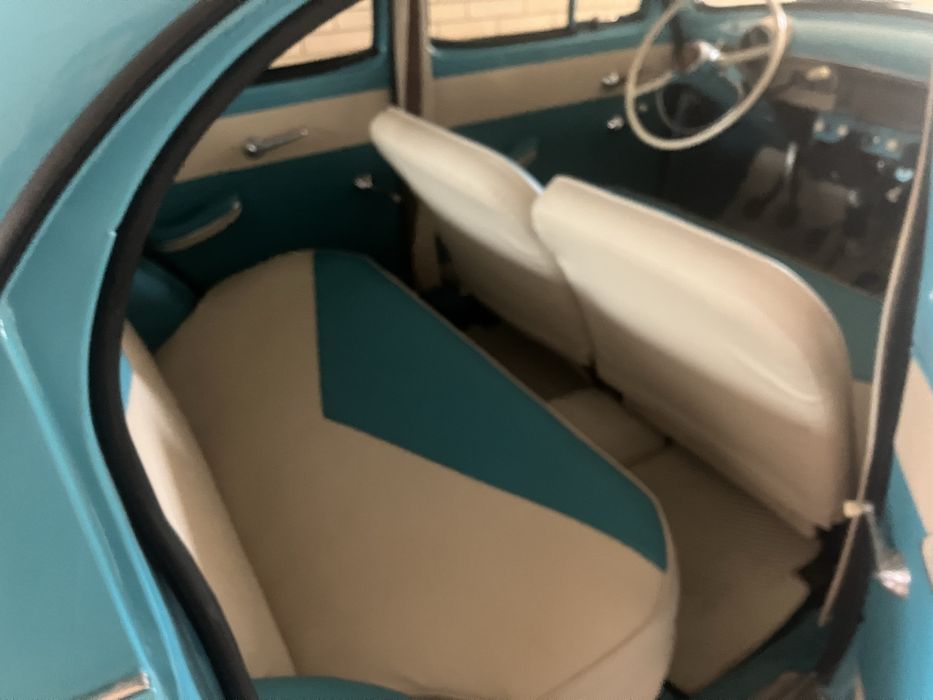 Москвич 407 с куча новоротами