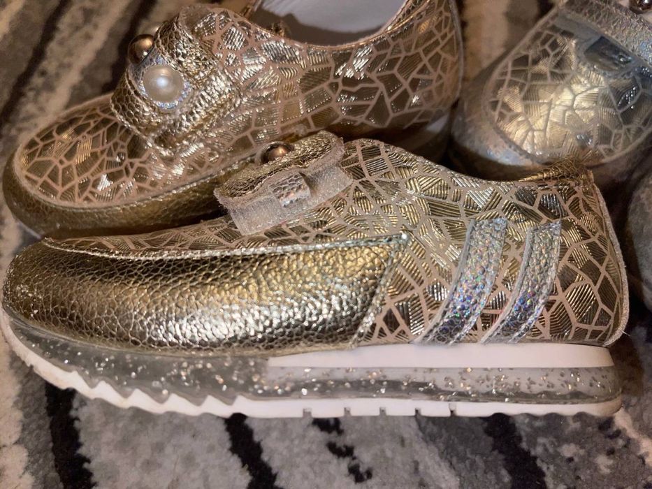 Продам кожанные турецкие Красовки